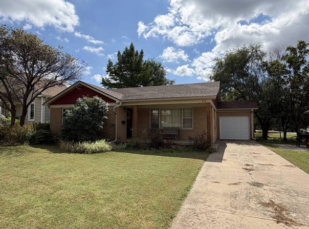 617 W Main Street, Beloit, KS 67420