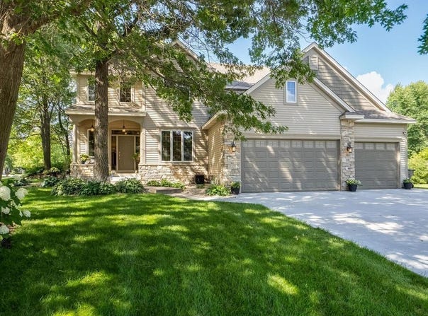2307 150th Avenue NW, Andover, MN 55304