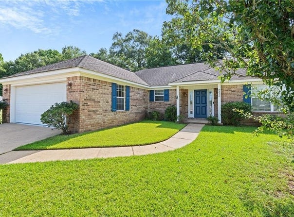 8330 Jeptha Court, Mobile, AL 36695