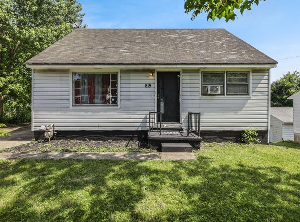 819 Spring Street, Lancaster, OH 43130