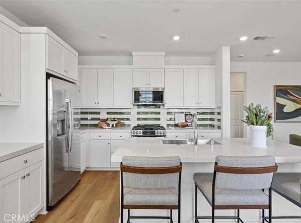426 Lobata, Irvine, CA 92618