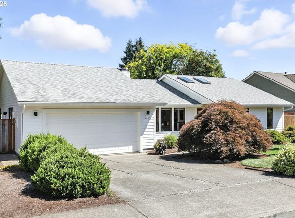 1425 REES HILL RD, Salem, OR 97306