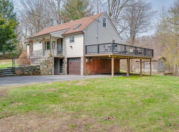 403 Saw Mill River Road, Millwood, NY 10546