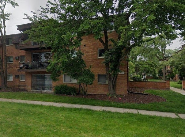 18550 Torrence Avenue, Lansing, IL 60438