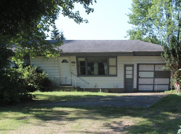 2582 Vista Lake Drive, Benton Harbor, MI 49022