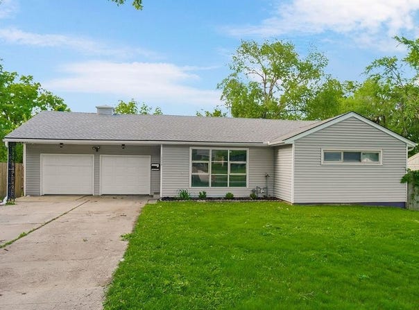 10008 E 68th Terrace, Raytown, MO 64133
