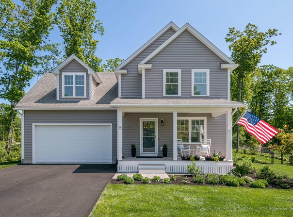15 Adena Way, Kennebunk, ME 04043