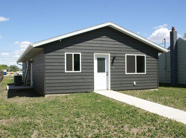 915 S 9th Street, Aberdeen, SD 57401