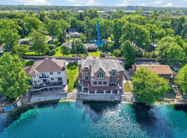 9609 Reding Circle, Des Plaines, IL 60016