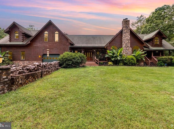 4323 MOUNT EPHRAIM RD, SUMERDUCK, VA 22742