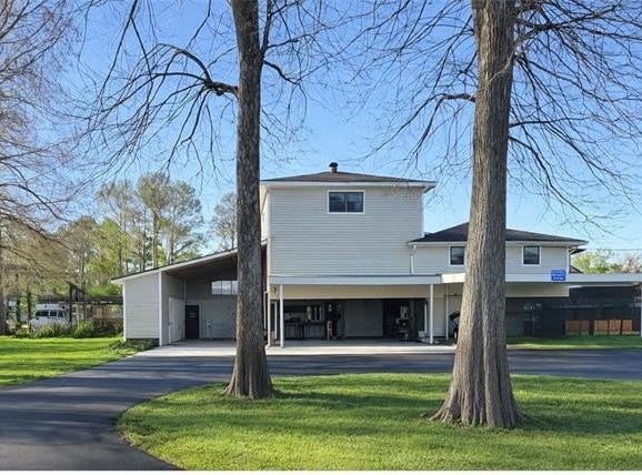 31748 SHELTON Drive, Springfield, LA 70462