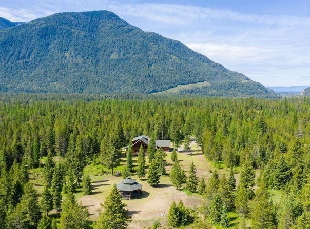 5379 Flathead Ranch Road, Columbia Falls, MT 59912