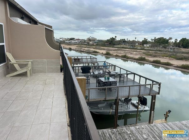 1342 Harbor Island Dr., Port Isabel, TX 78578