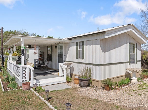116 Hideaway Cir, Ingram, TX 78025