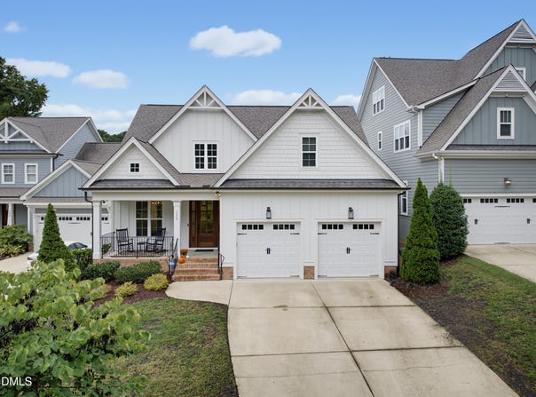 122 W Circle Drive, Cary, NC 27511