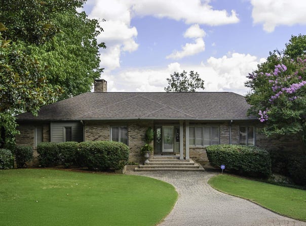 357 VESCLUB DRIVE, VESTAVIA HILLS, AL 35216