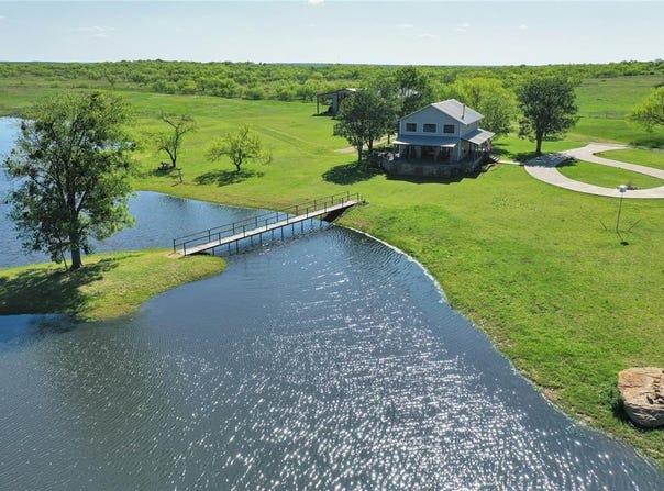 8617 175, Jacksboro, TX 76365
