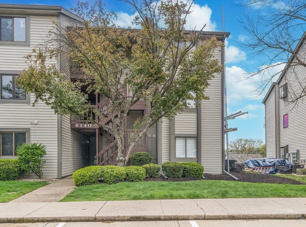 8140 Shorewalk Drive, Indianapolis, IN 46236