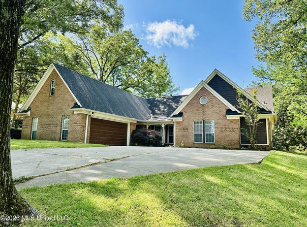 445 Augusta Drive, Hernando, MS 38632