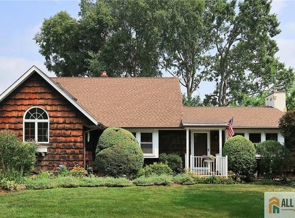 541 Cook Avenue, Middlesex, NJ 08846