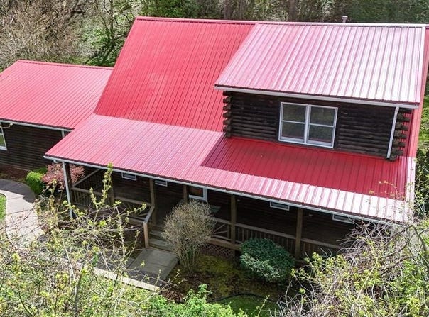 250 HEBRON RD, St. Marys, WV 26170