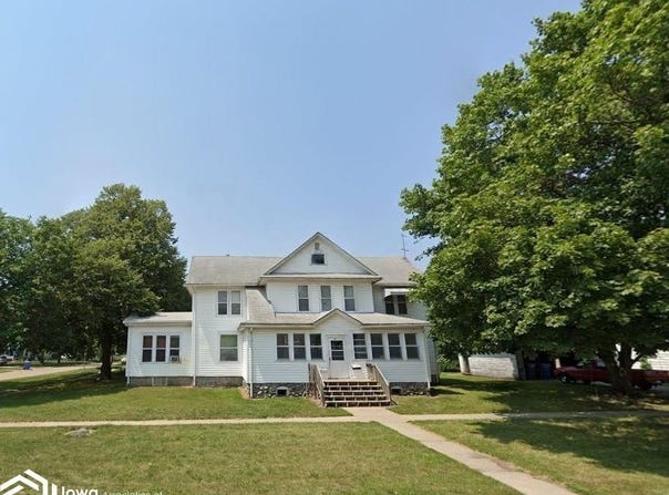 304 S Wilson Avenue, Jefferson, IA 50129
