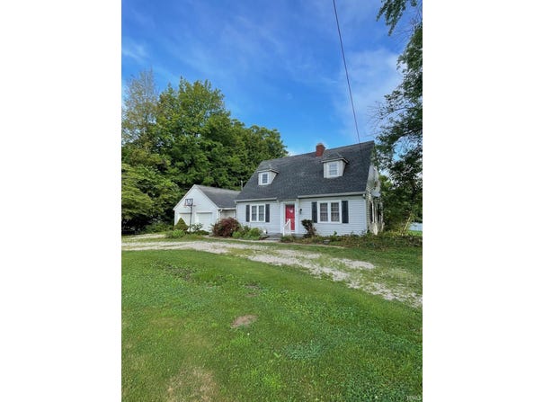 802 N Rod & Gun Club Road, Bruceville, IN 47516