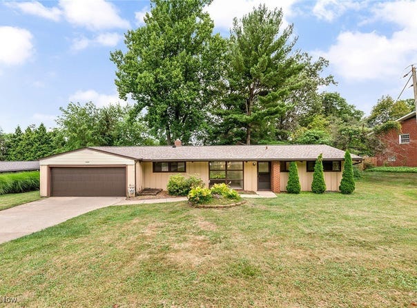 650 Hampshire Road, Fairlawn, OH 44333