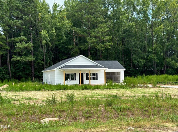 107 Lynn Lane, Selma, NC 27576