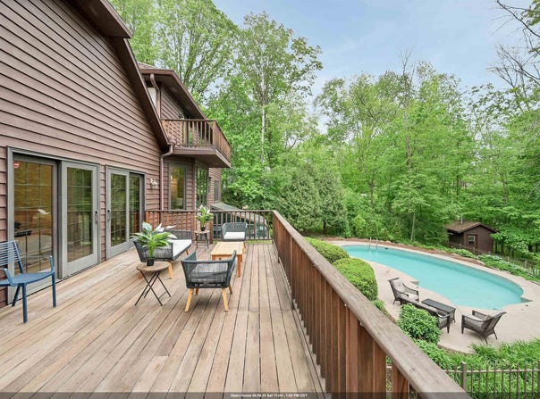 4439 INDIAN Trail, GREEN BAY, WI 54313