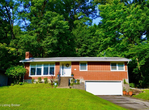 330 Kenwood Hill Rd, Louisville, KY 40214
