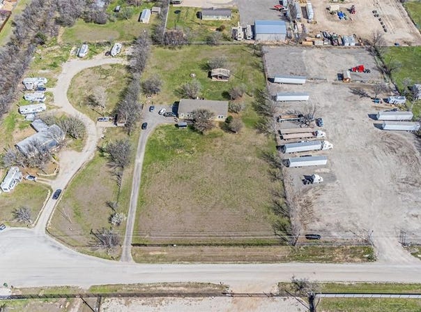 17375 Gaffield Rd Road, Justin, TX 76247