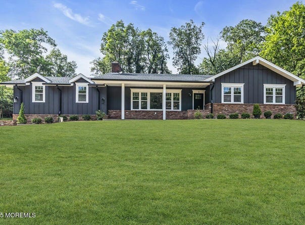 8 Holling Road, Colts Neck, NJ 07722