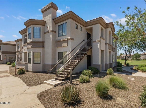 1941 S PIERPONT Drive, Mesa, AZ 85206