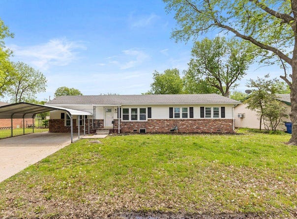 530 N Adair Street, Vinita, OK 74301