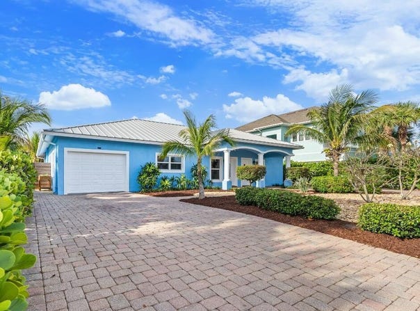 131 Harding Avenue, Cocoa Beach, FL 32931