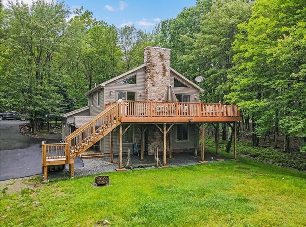361 Birch Drive, Blakeslee, PA 18610