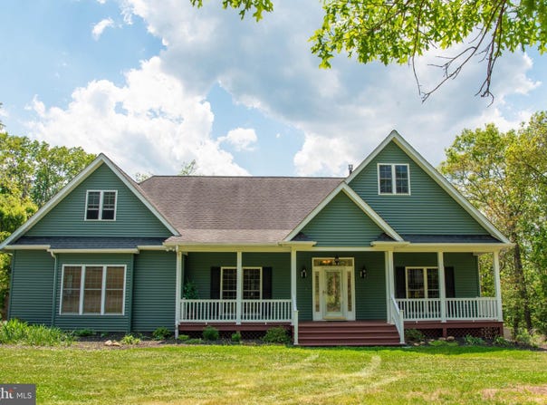 792 FOREST GLEN Drive, MOOREFIELD, WV 26836