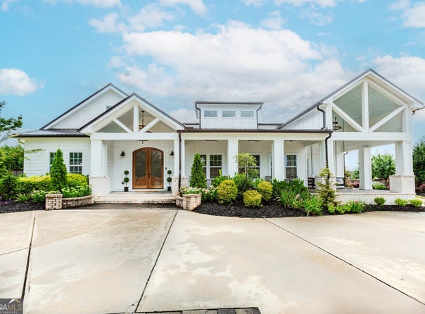 6044 Wade Orr, Flowery Branch, GA 30542
