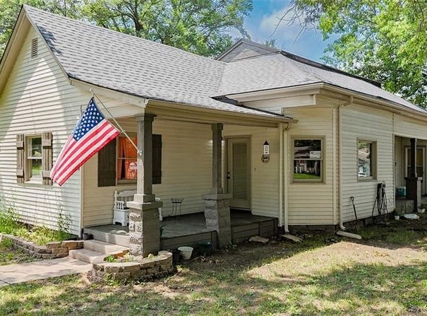 300 Brown Avenue, Osawatomie, KS 66064