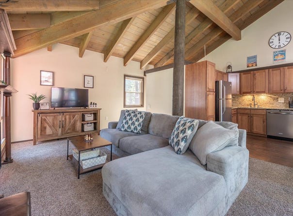 12804 Northwoods Boulevard, Truckee, CA 96161