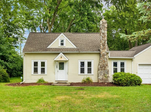 7125 Edwards Road, Van Buren Twp, MI 48111