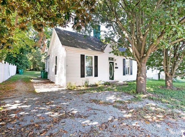 214 E Factory Street, Harrodsburg, KY 40330