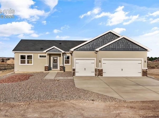 1258 N Kirkwood Drive, Pueblo West, CO 81007