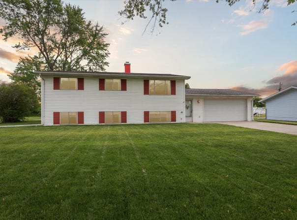 530 Manitou Road, St. Joseph, MI 49085