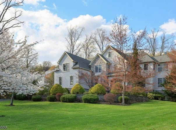 31 Washington Valley Rd, Warren Twp., NJ 07059-7047