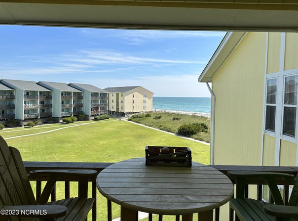 918 N New River Drive, Surf City, NC 28445