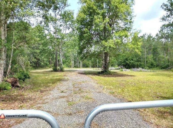 1760 BERRYBUSH STREET, BUNNELL, FL 32110