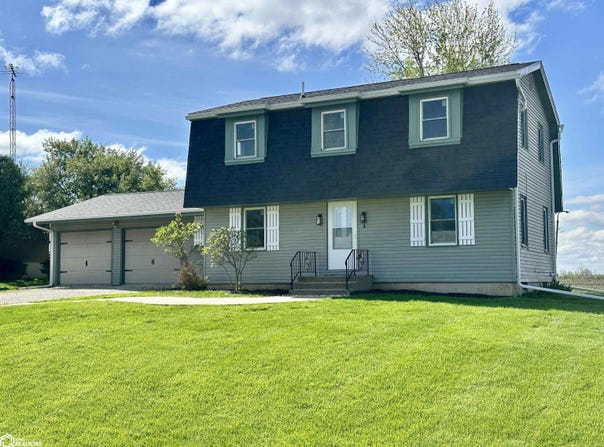 2942 Four Seasons Road, Fort Madison, IA 52627