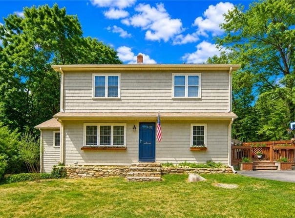 20 Whipple Road, Smithfield, RI 02917